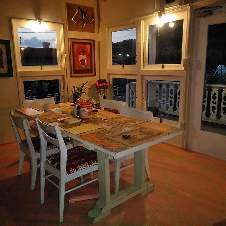Guest House One One One 南城 外观 照片